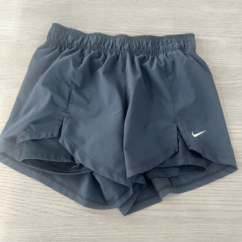 Nike Women's Dark Black Athletic Shorts